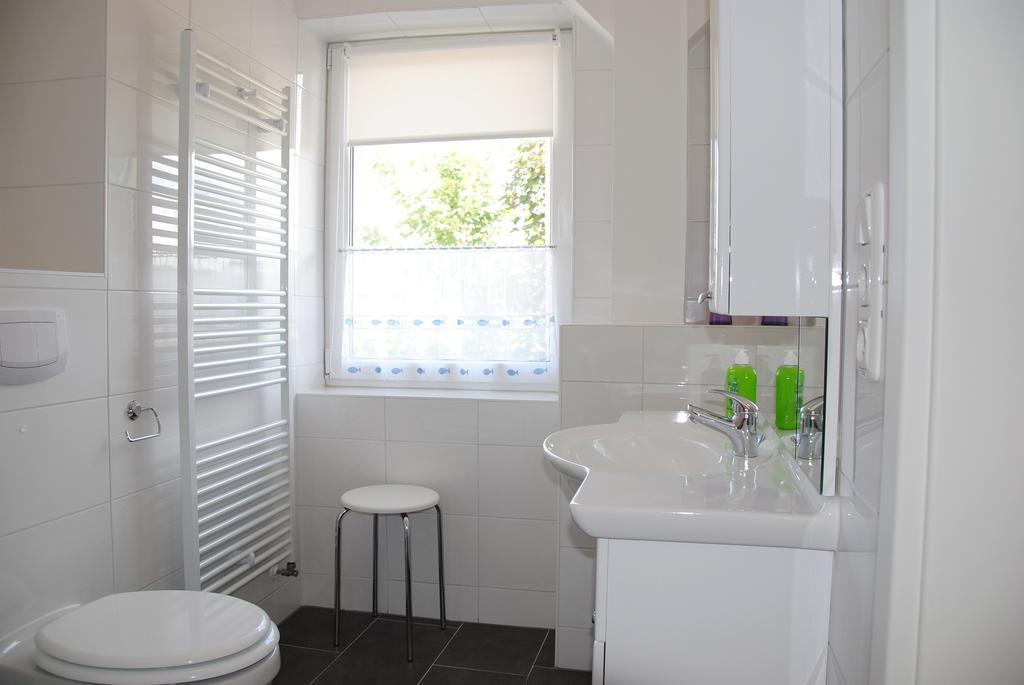 Ferienwohnung Direkt In Sassnitz Room photo